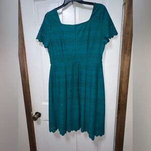 Lane Bryant teal line dress sz 16. New condition smoke and pet free home.